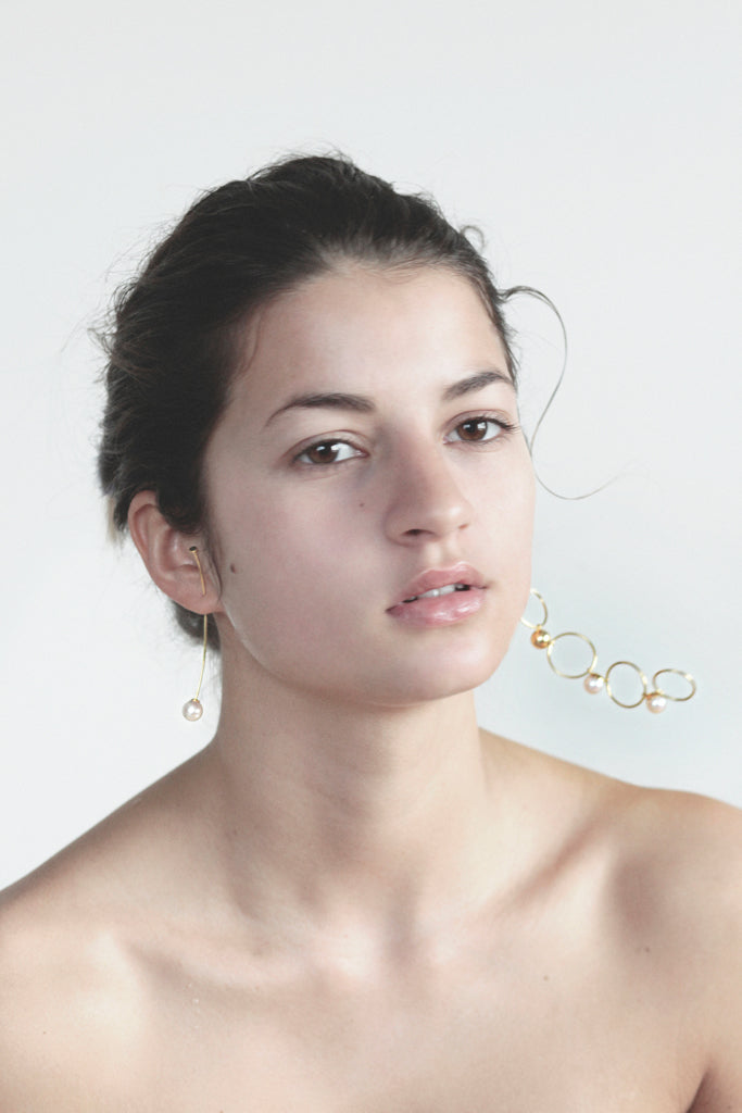 FLAT BALANCE EARRING